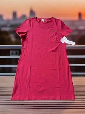 Calvin Klein women’s size Large pocket t- shirt dress. Pink. New with tags.